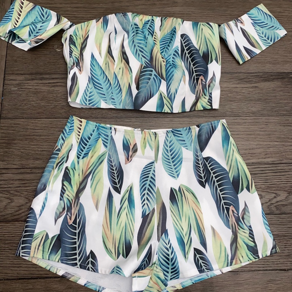 Tropical two piece set